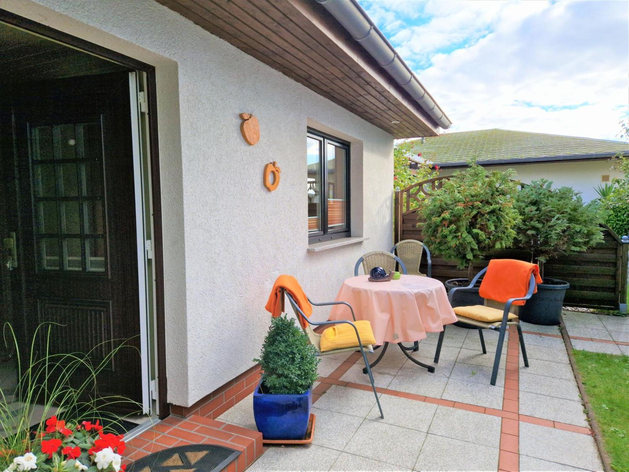 Ahlbeck, Ferienobjekt Apfel-Blume-Veilchen Apartment Heringsdorf  Room photo